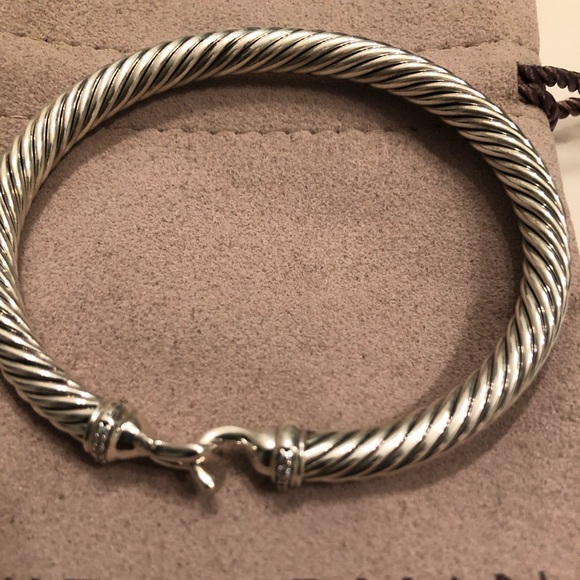 David Yurman Jewelry - David Yurman 5mm silver with diamond buckle bangle